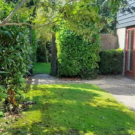 Vakantiehuis De Velduil Texeltehuur Holiday home *